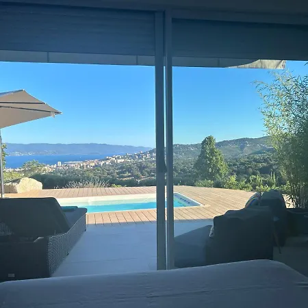 Casa Lc Chambre3 Vue De Nage Affittacamere 4*